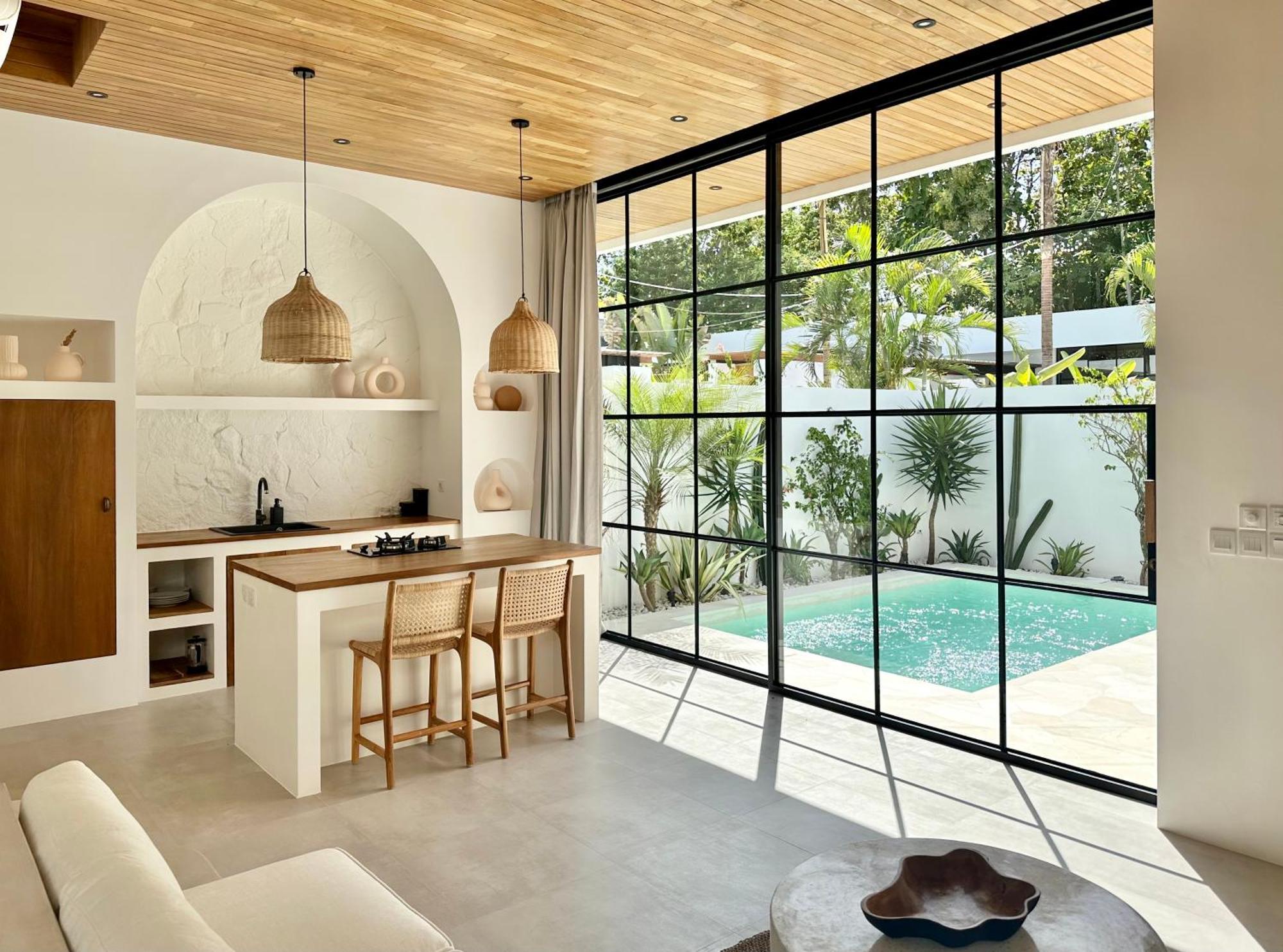 Villa The By The Young